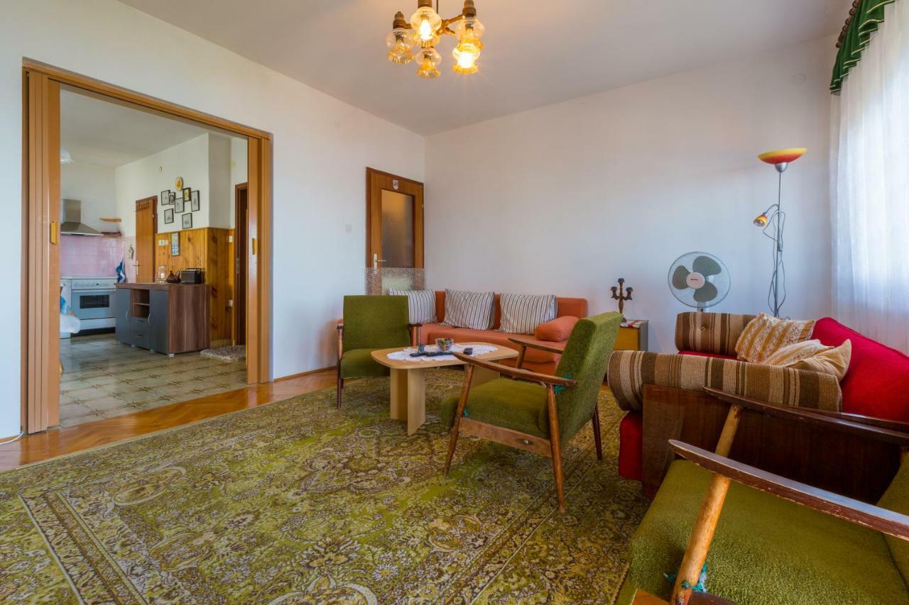 Apartman Ivka Драмаль Екстер'єр фото